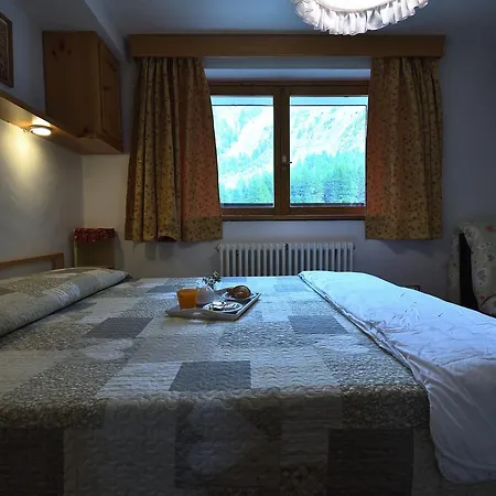 Paradisia Hotel