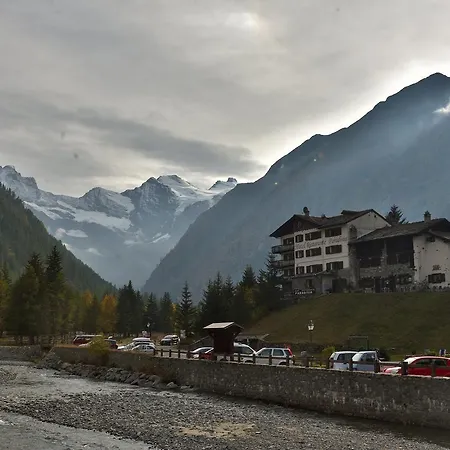 Hotel Paradisia Cogne